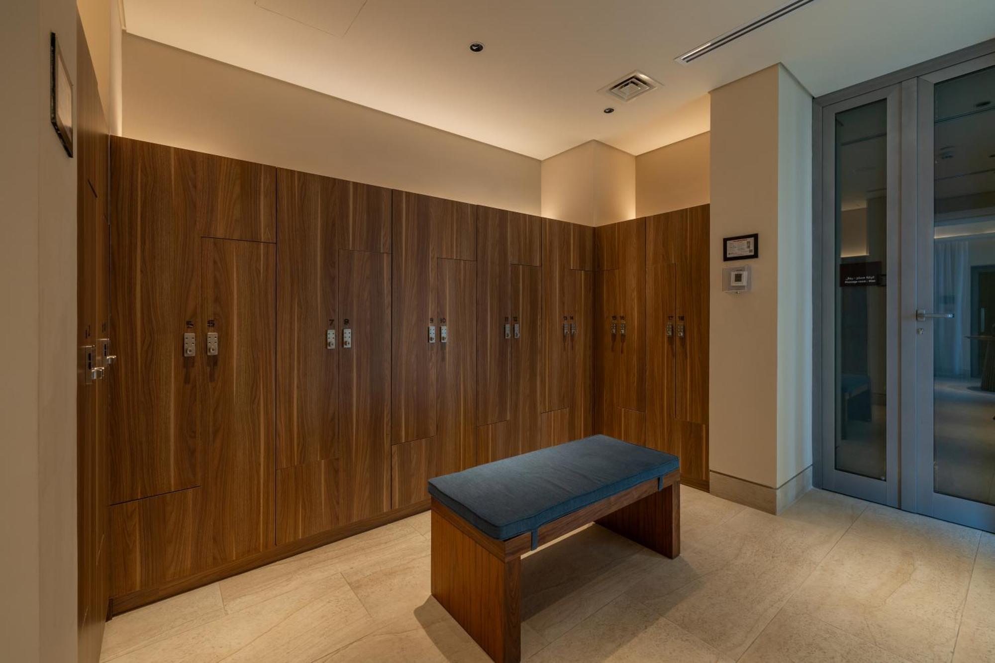 Shirvan Hotel City Yard Džidda Exteriér fotografie Locker room
