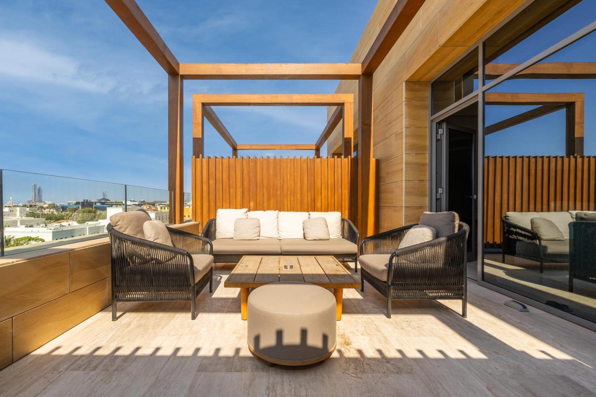Shirvan Hotel City Yard Džidda Exteriér fotografie The Terrace